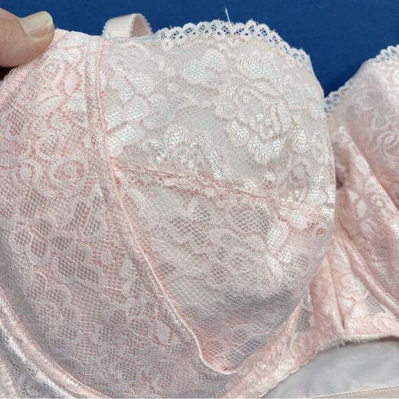 Bra Size 46DD Pink Lace Front Hooks Adjustable Straps Underwire Inside Padding - Picture 3 of 15